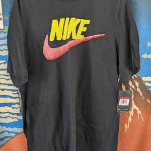 Nike Sportswear NSW Tee AR4993-010 Shirt
